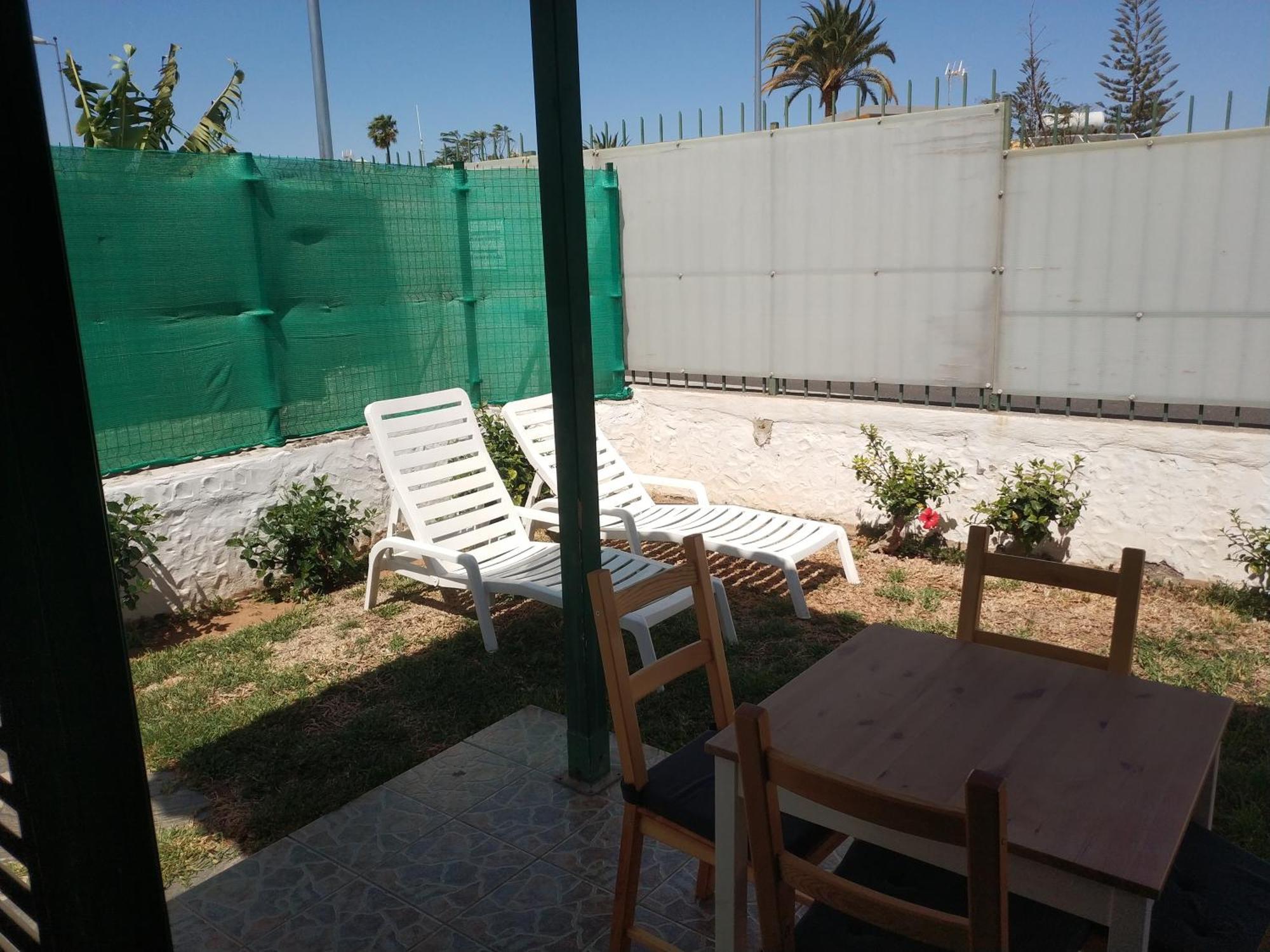 מספאלומס 1 Bedroom Bungalow Next Yumbo Center מראה חיצוני תמונה